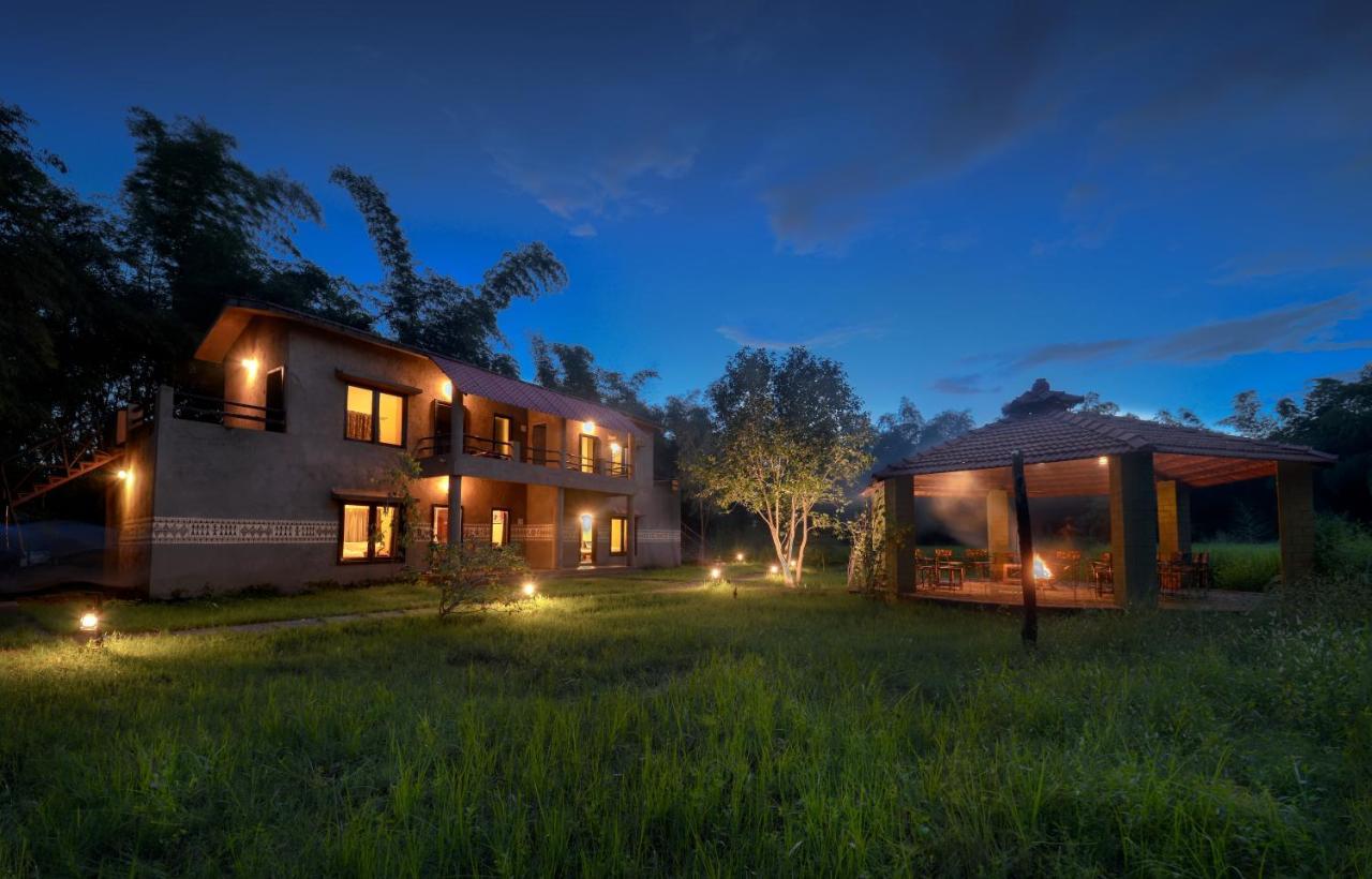 Aranyak Resort Tāla Buitenkant foto