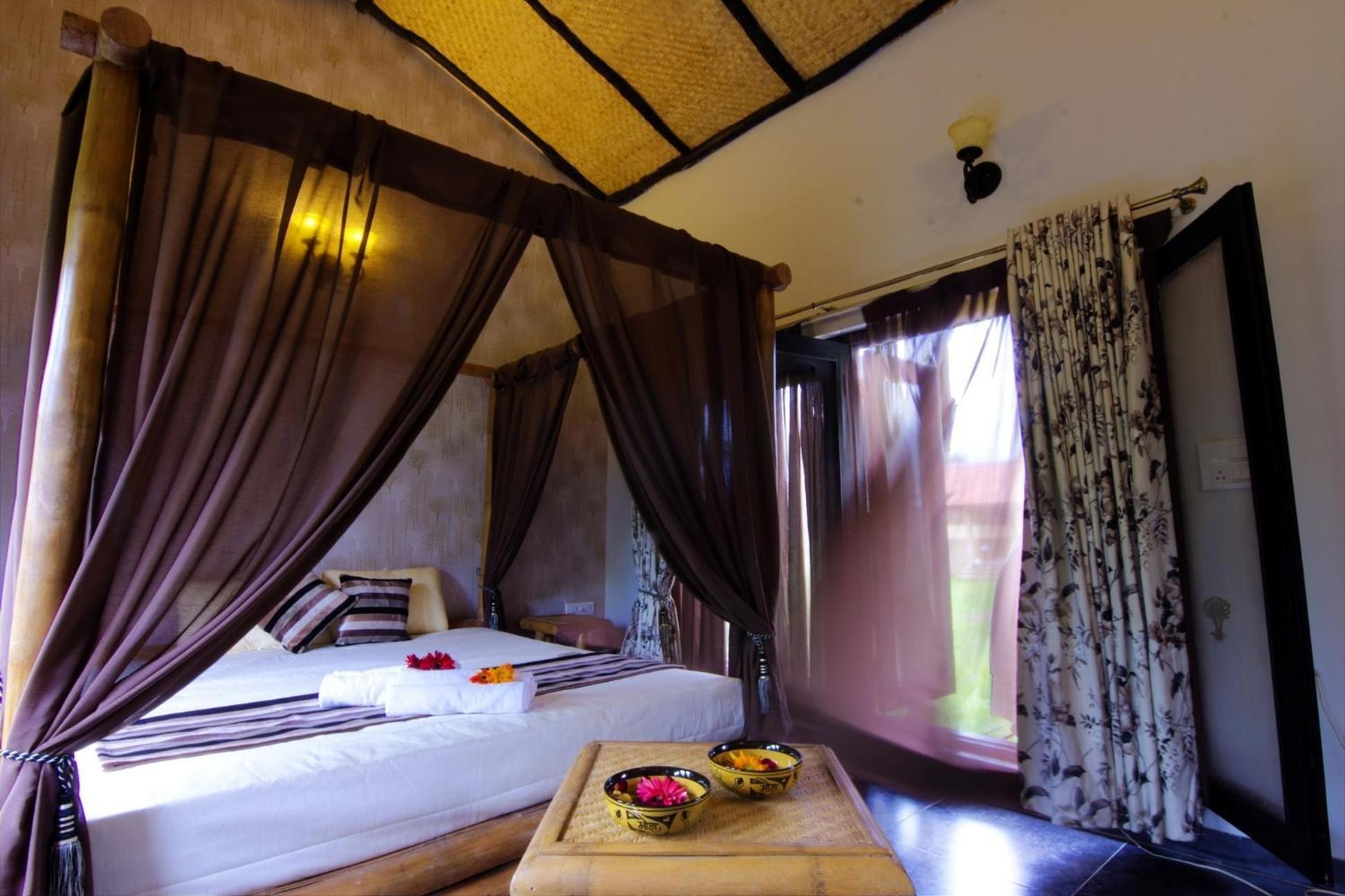 Aranyak Resort Tāla Kamer foto
