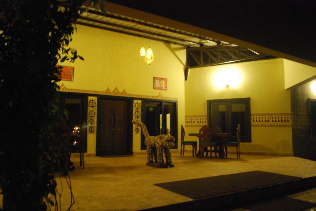 Aranyak Resort Tāla Buitenkant foto