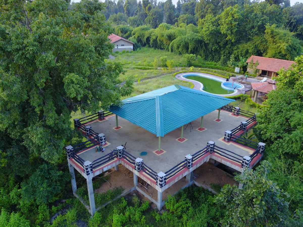 Aranyak Resort Tāla Buitenkant foto